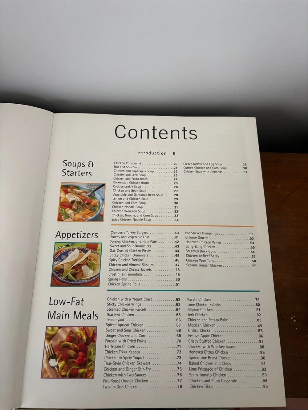 Chicken Cookbook by - Fiona Biggs